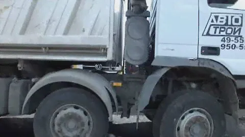 Без комментариев - Самосвал Mercedes - Benz Actros 4141K, 2007 г