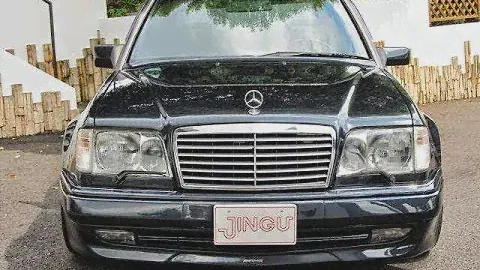 Mercedes-Benz W124 E60 AMG Limited Edition Japan
