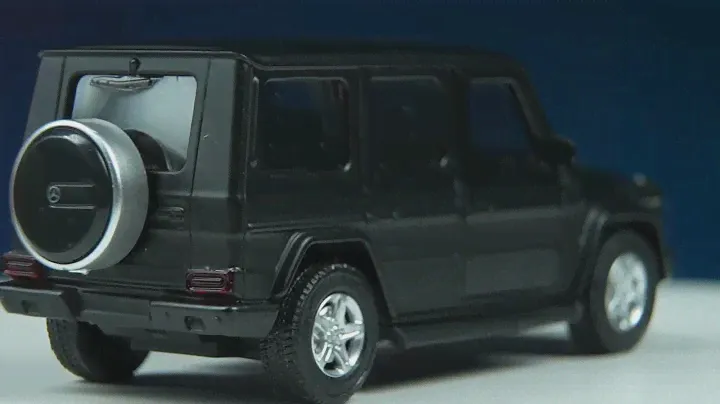 Машина металлическая MERCEDES-BENZ G350D